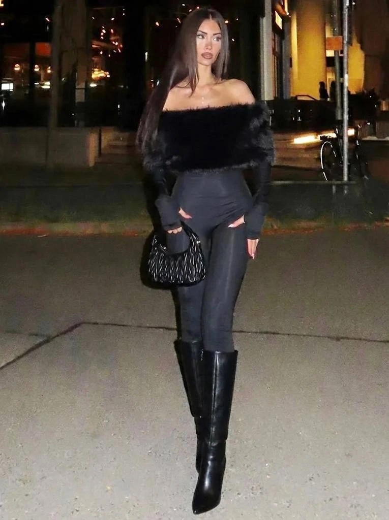 Full Likralı Modal Kumaş Kürk Detaylı Maxi Boy Tulum