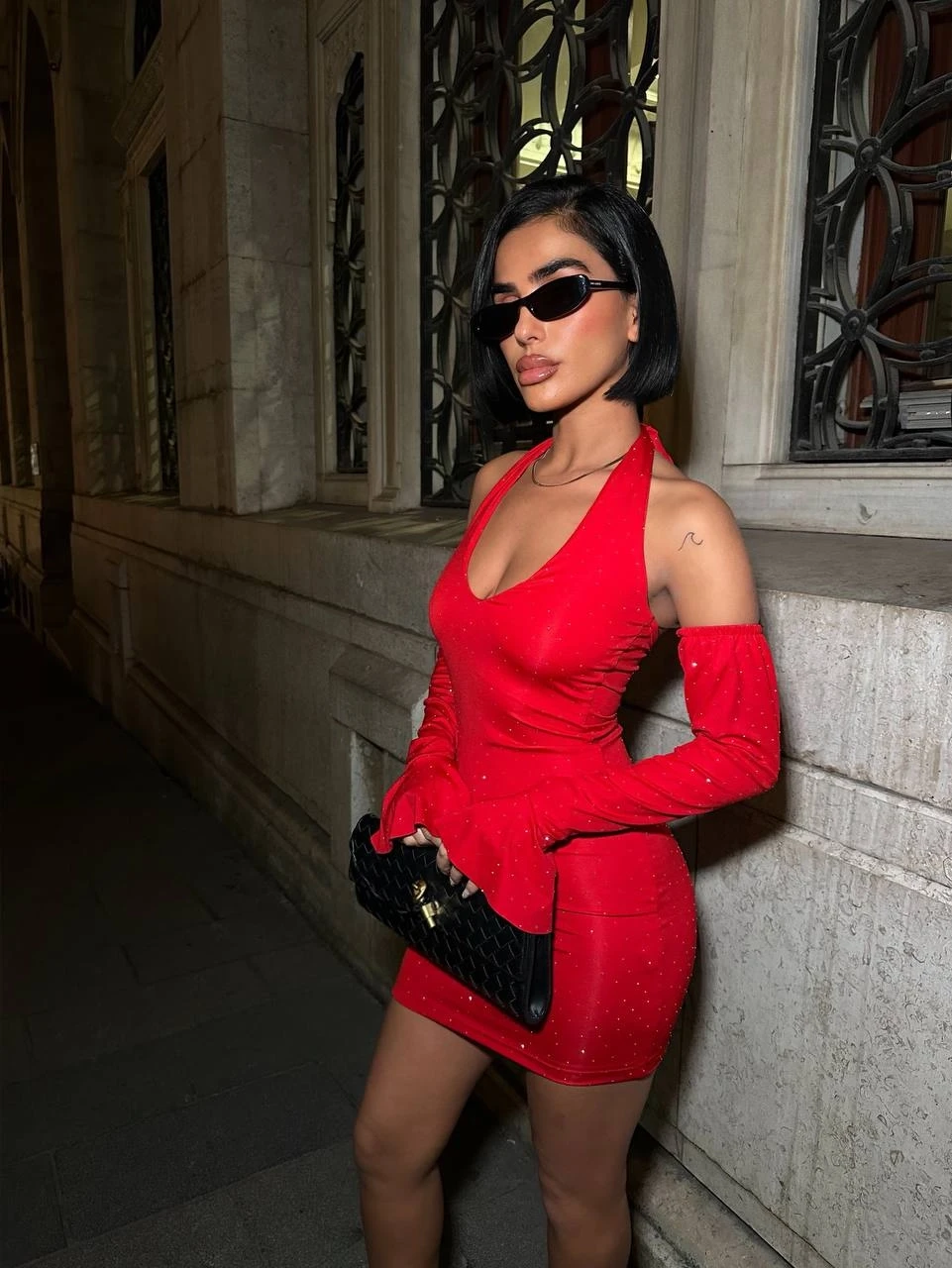 Full Taş Halter Yaka Mini Elbise