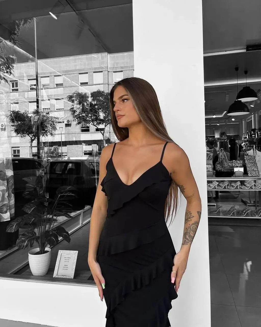 İthal Sandy Kumaş Yırtmaç Detaylı Maxi Boy Elbise Siyah