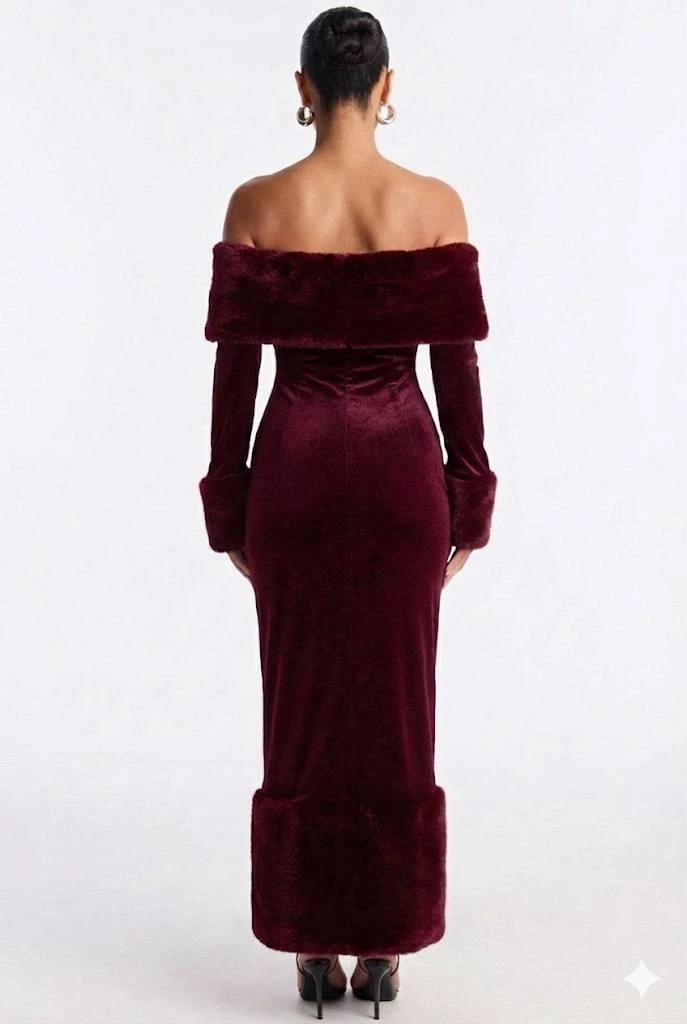 Kadife Kumaş Kürk Detaylı Maxi Elbise Bordo