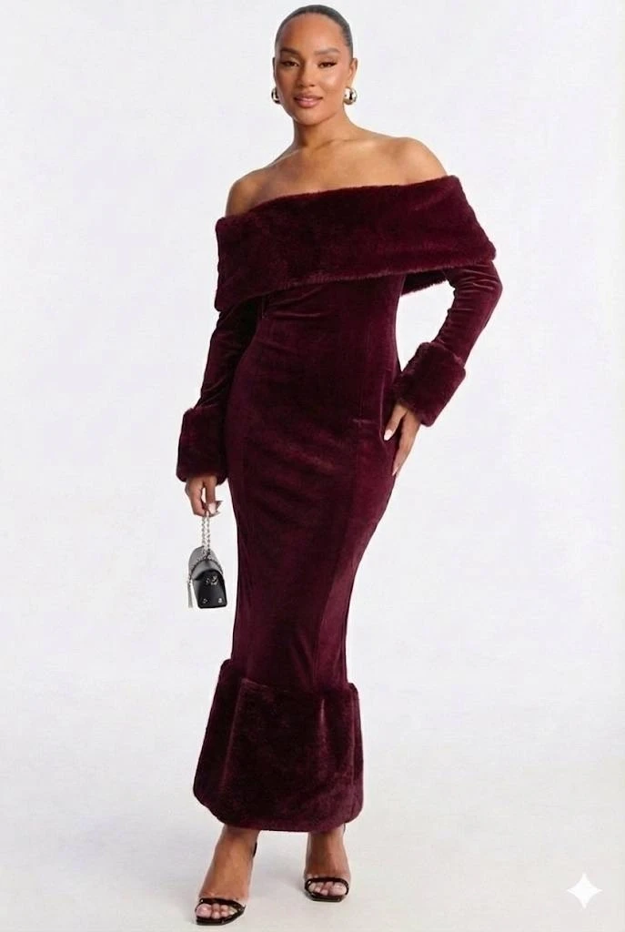 Kadife Kumaş Kürk Detaylı Maxi Elbise Bordo