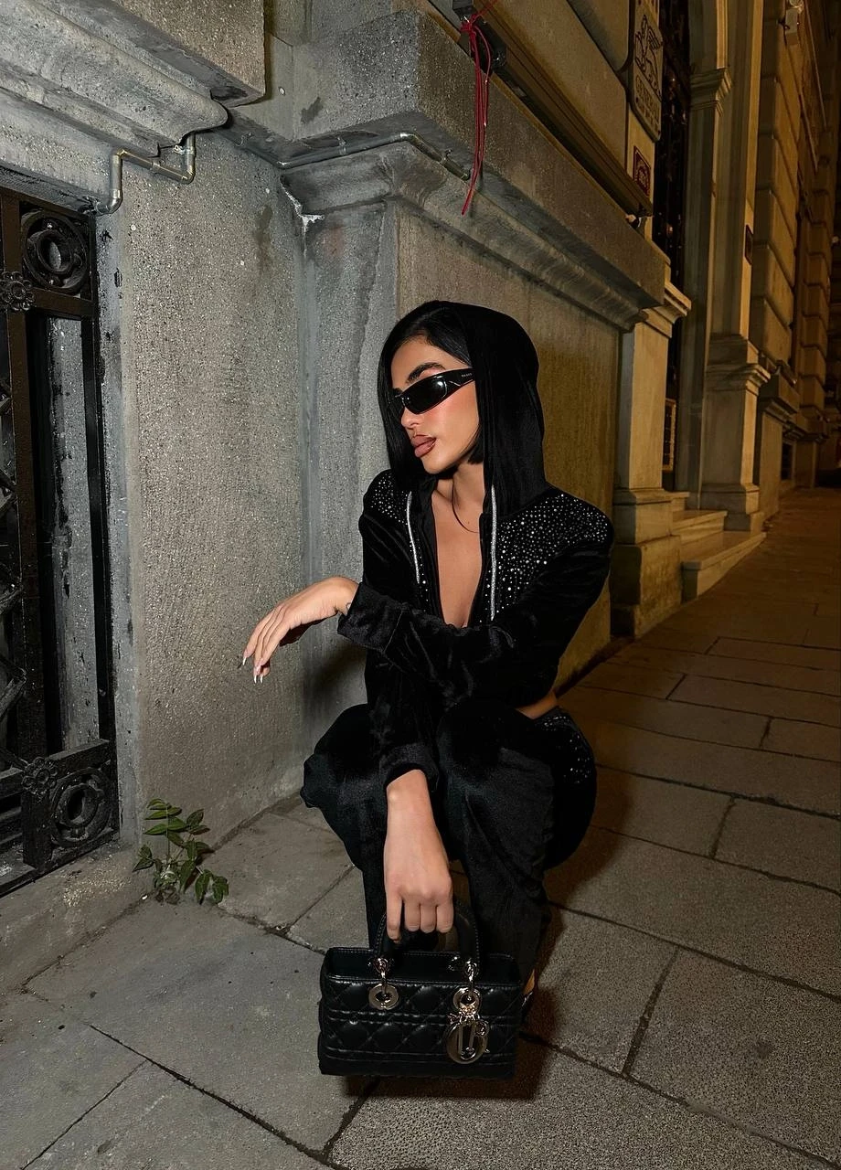 Kadife Taş Dizayn Eşofman Takım