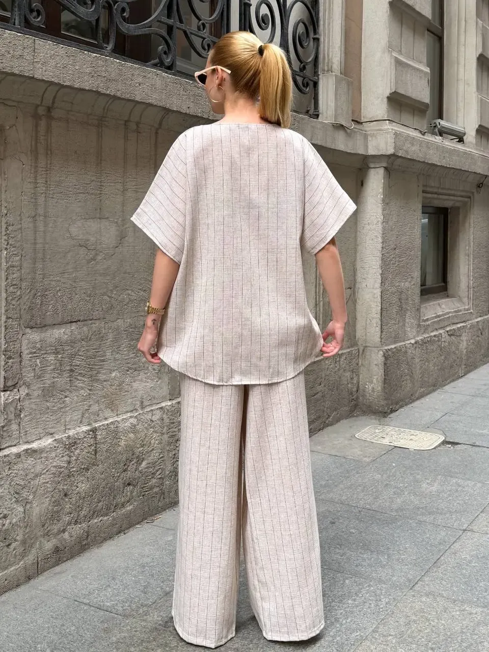 Kadın Siyah Çizgili Keten Takım