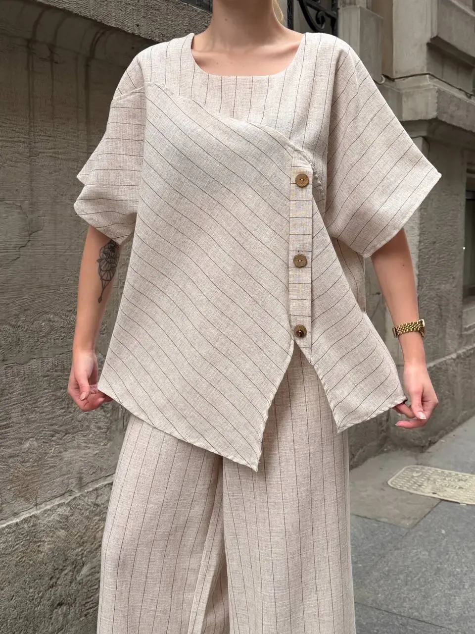 Kadın Siyah Çizgili Keten Takım