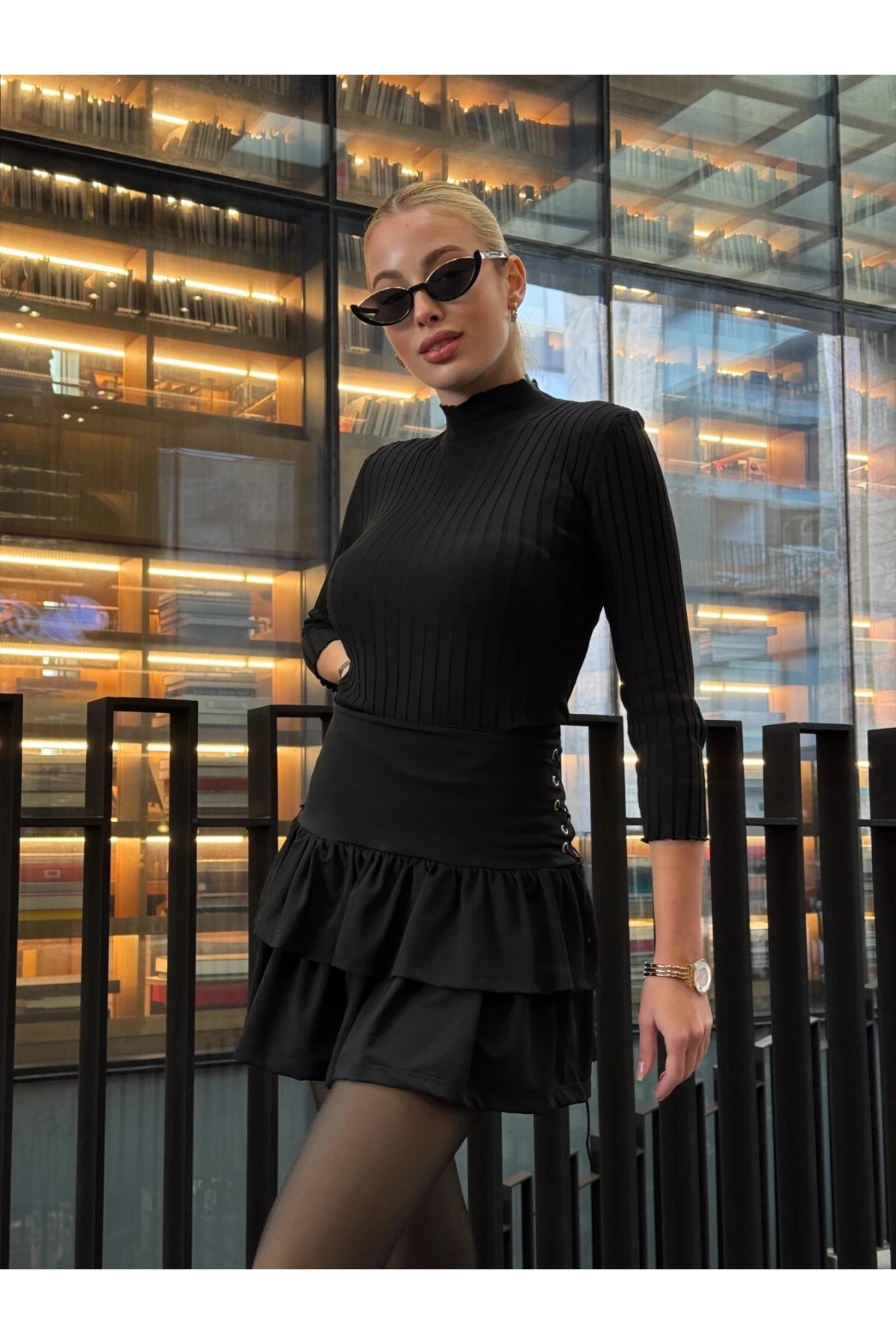 Kadın Siyah Kuş Gözlü Fır fır Detaylı Etek