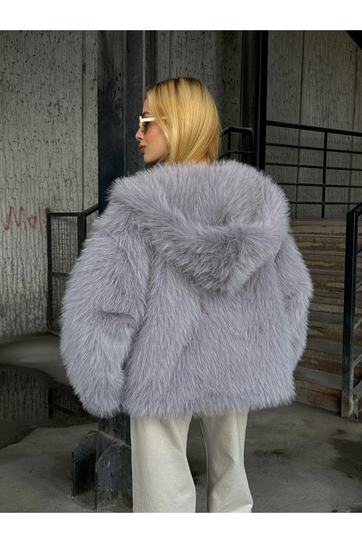 Kapşonlu Kürk Ceket Gri