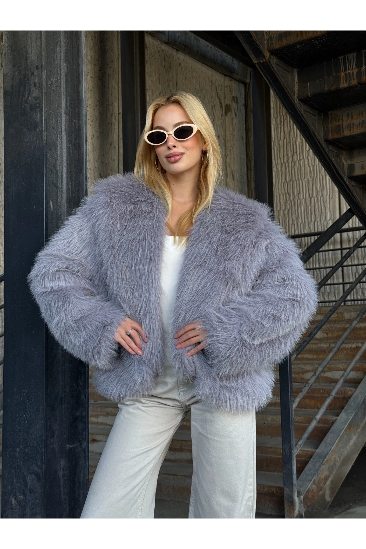 Kapşonlu Kürk Ceket Gri