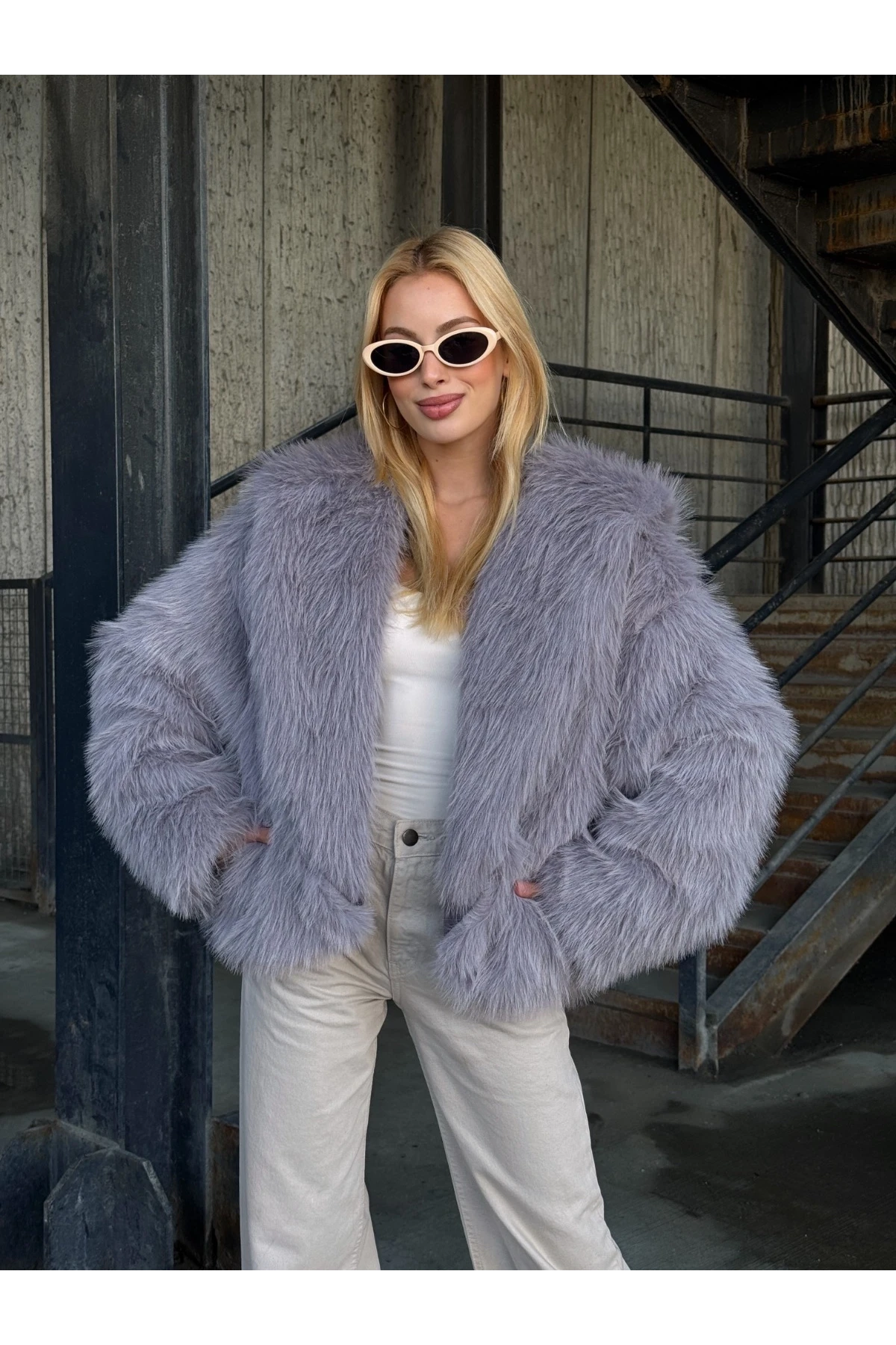 Kapşonlu Kürk Ceket Gri