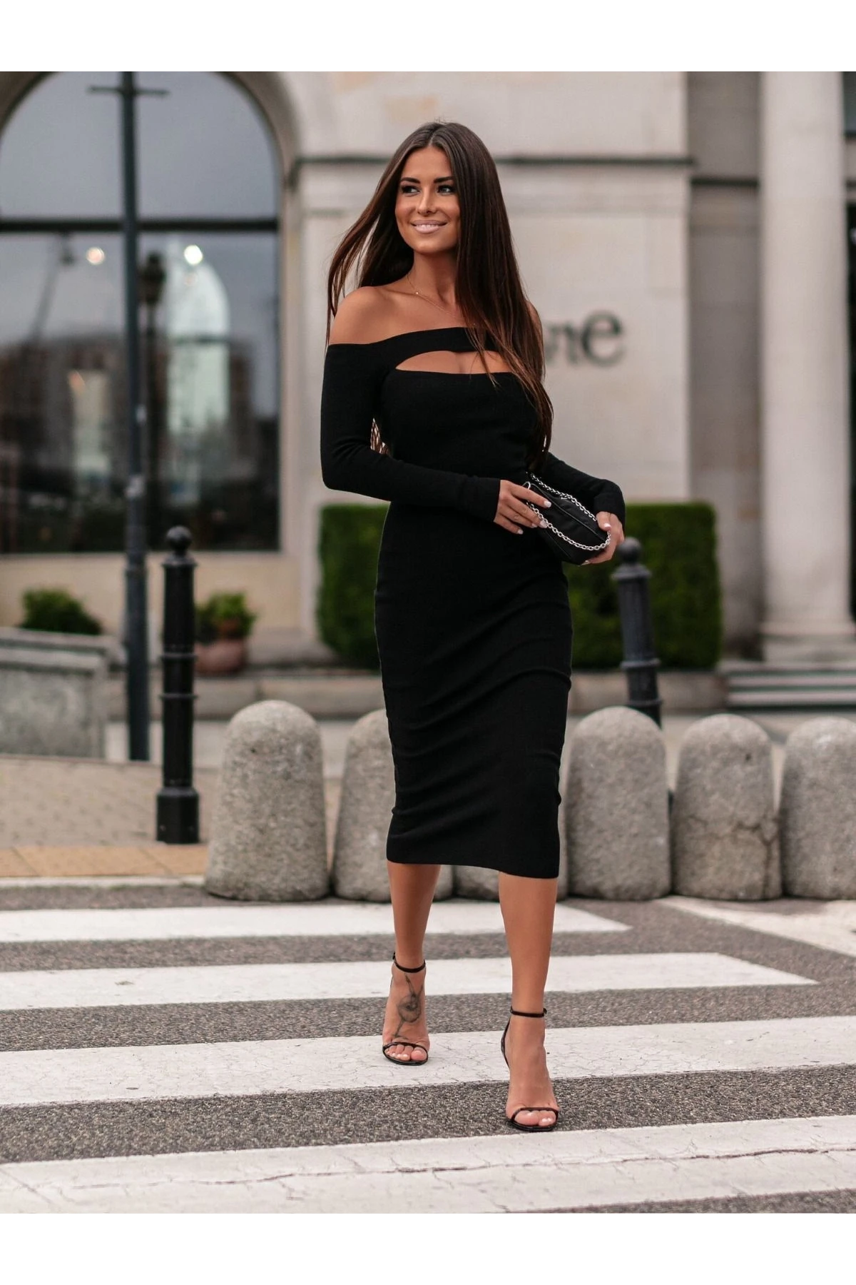 Kaşkorse Göğüs Detay Elbise