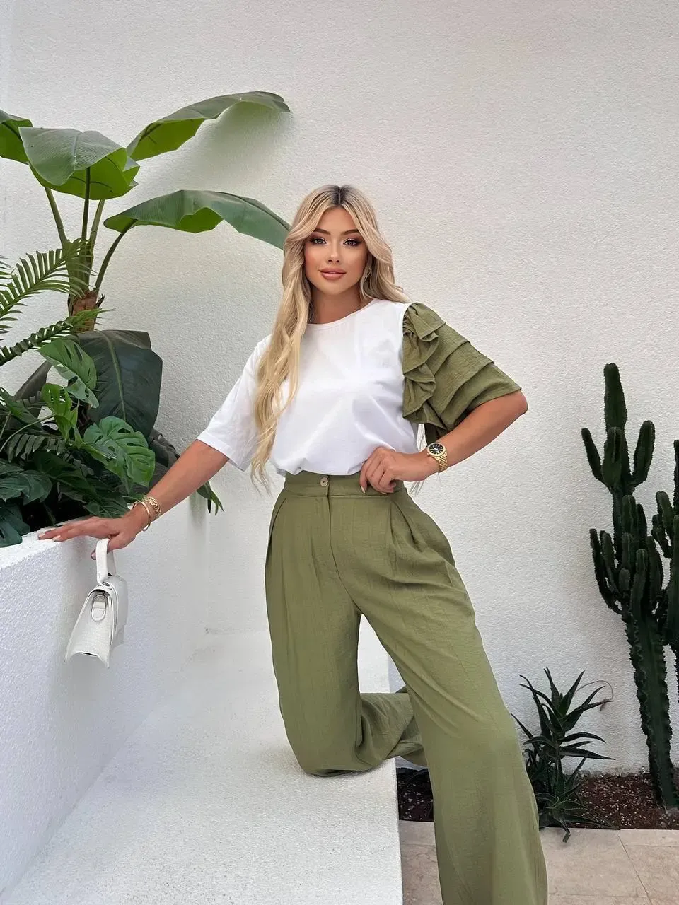 Kol Detay T-shirt ve Pantalon Alt Üst Takım Haki