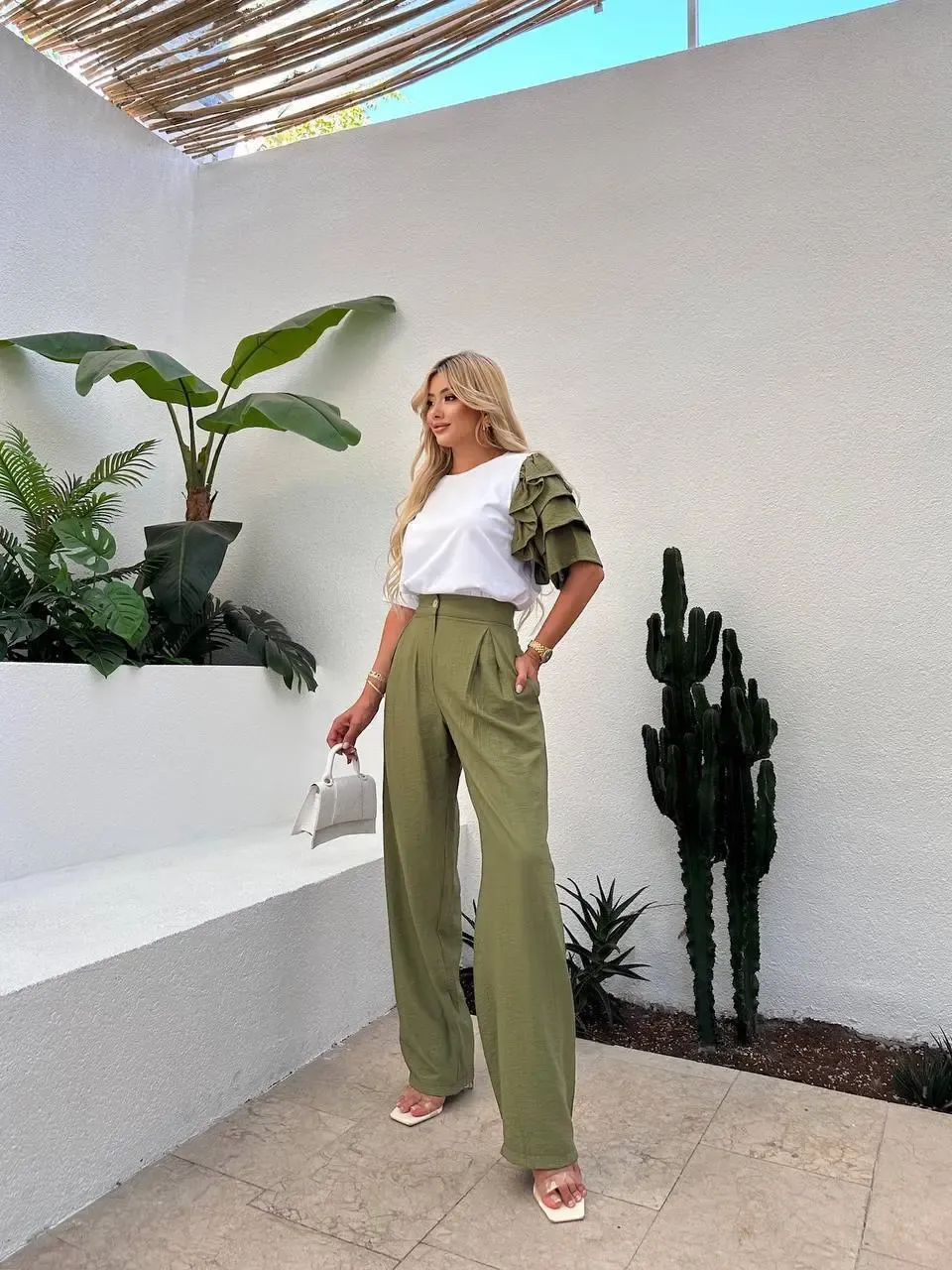 Kol Detay T-shirt ve Pantalon Alt Üst Takım Haki