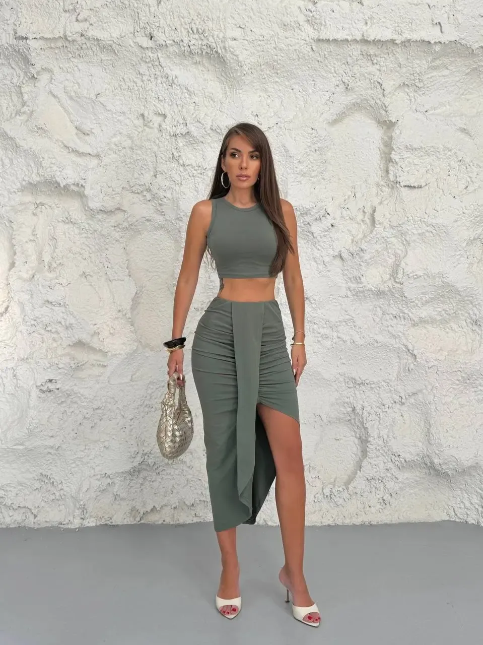 Kolsuz Crop Bluz ve Etek Alt Üst Takım Haki