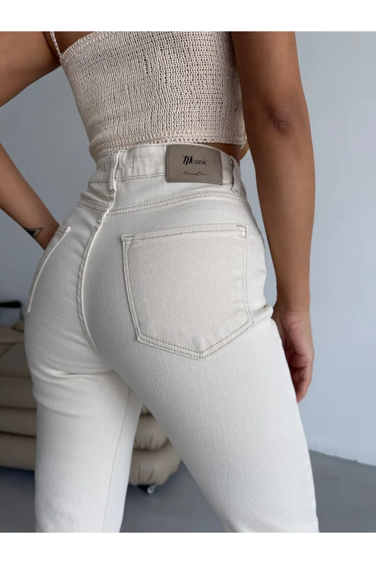 Likralı Boyfit Beyaz Jean