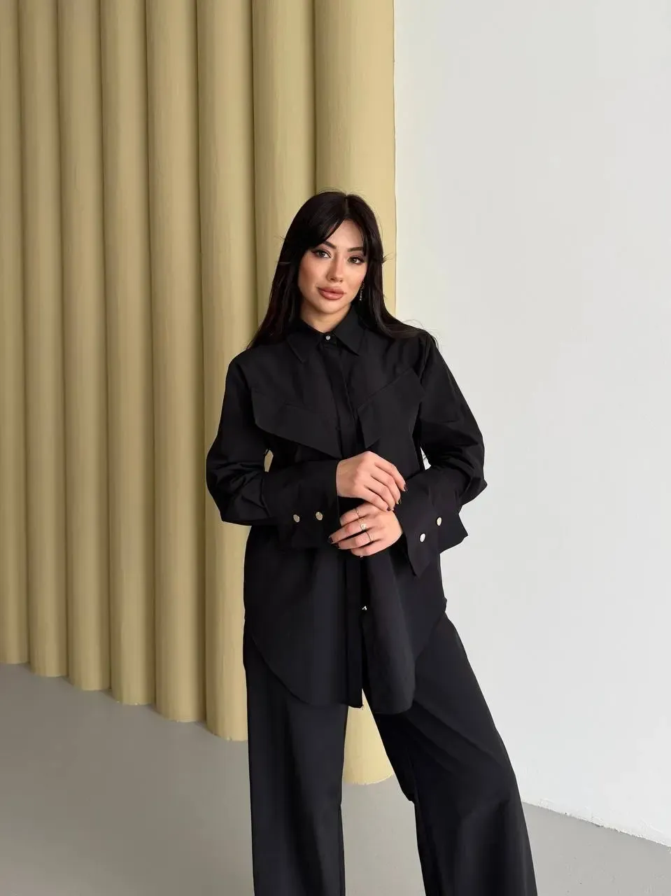 Manşet Detay Gömlek ve Pantalon Takım Siyah