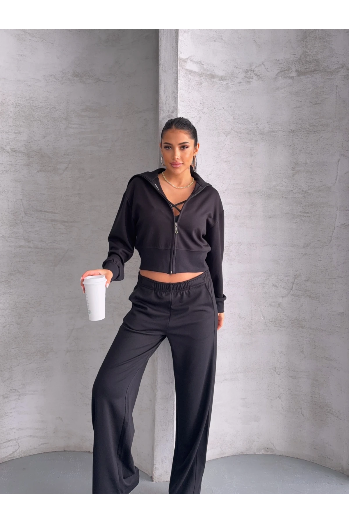 Modal Kumaş Crop Üst Eşofman Takım Siyah