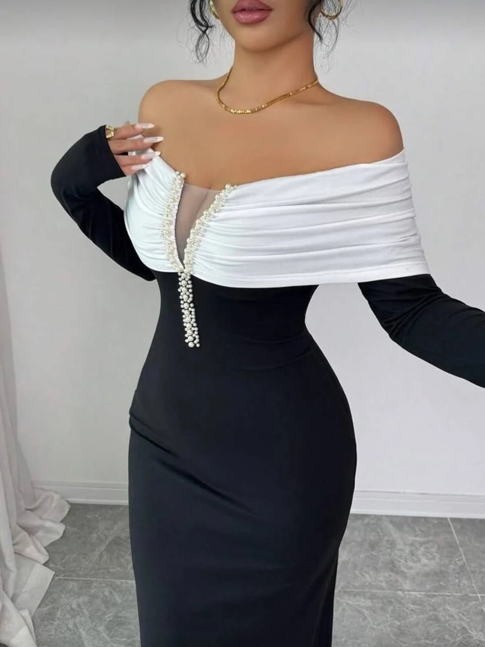 Modal Kumaş Likralı İnci Detaylı Maxi Boy Elbise