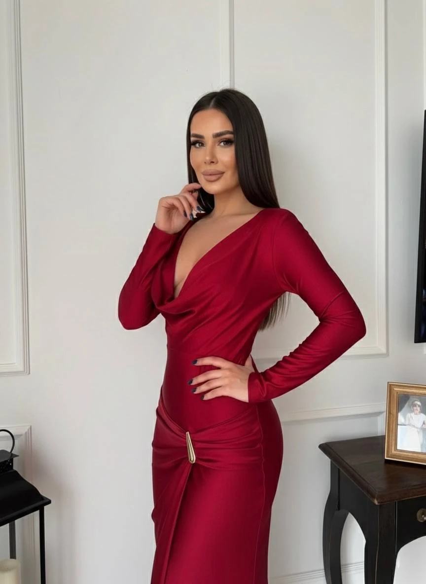 Modal Kumaş Metal Aksesuar Detay Maxi Elbise