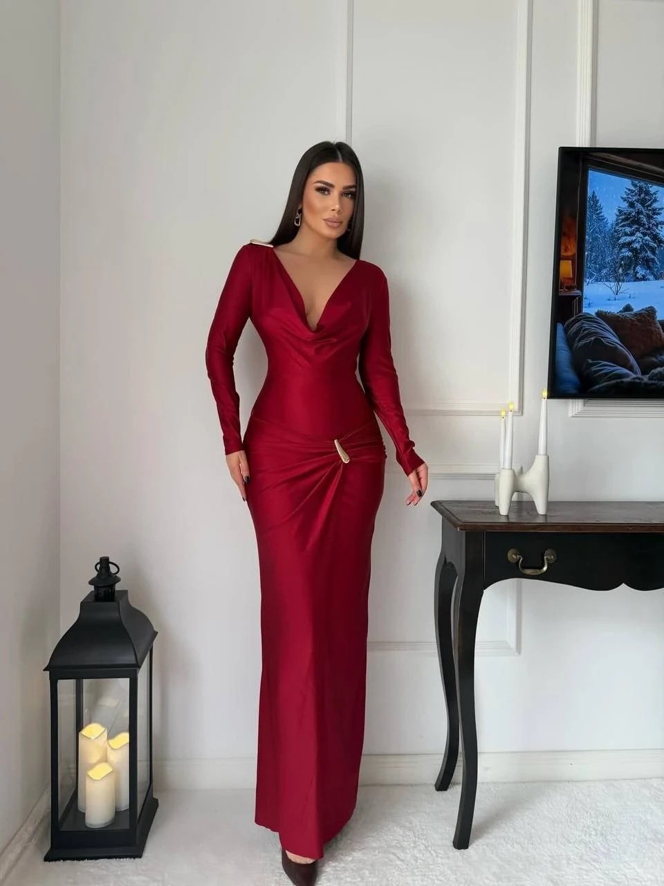 Modal Kumaş Metal Aksesuar Detay Maxi Elbise