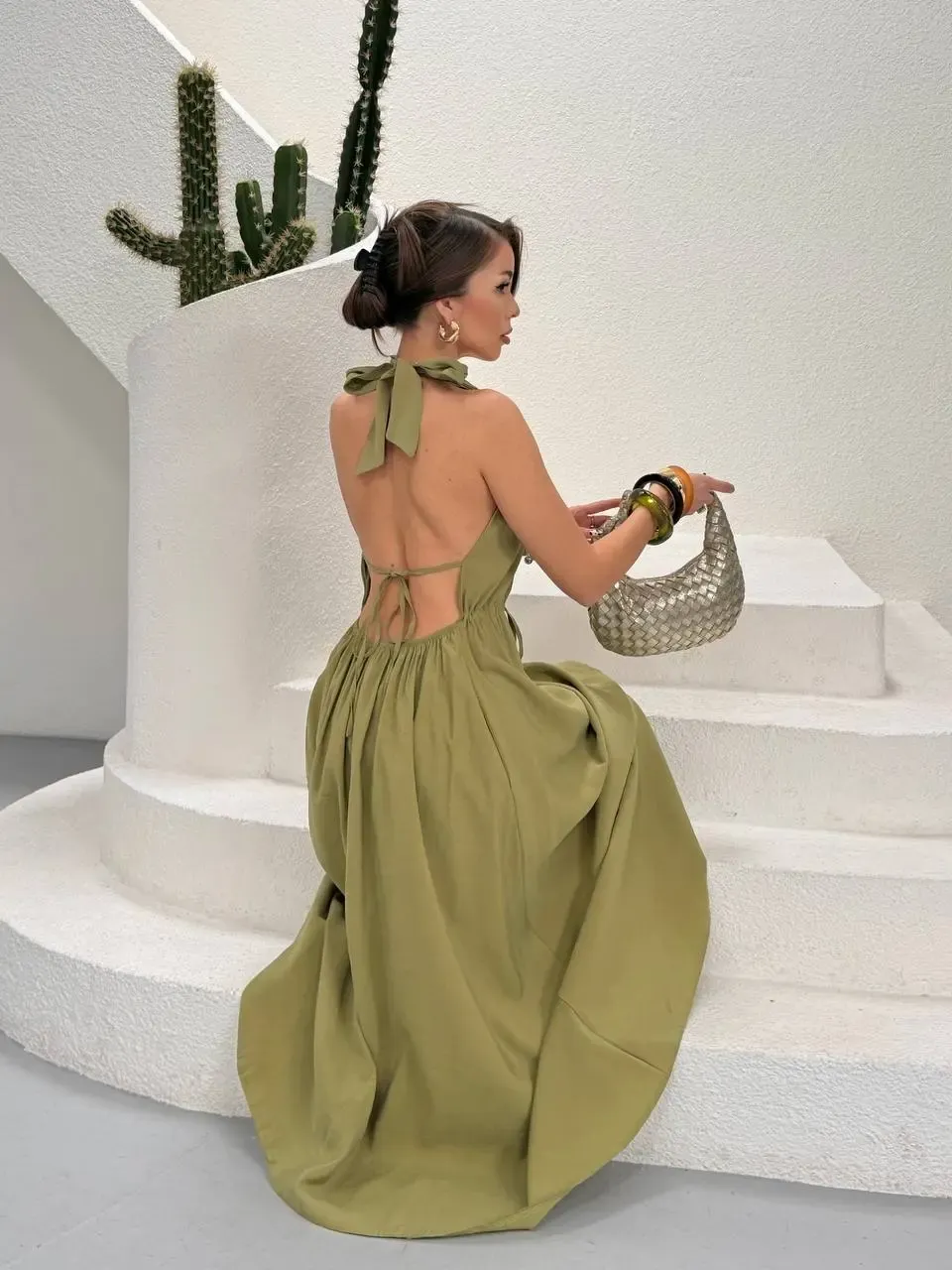 Modal Kumaş Sırt Detay Elbise