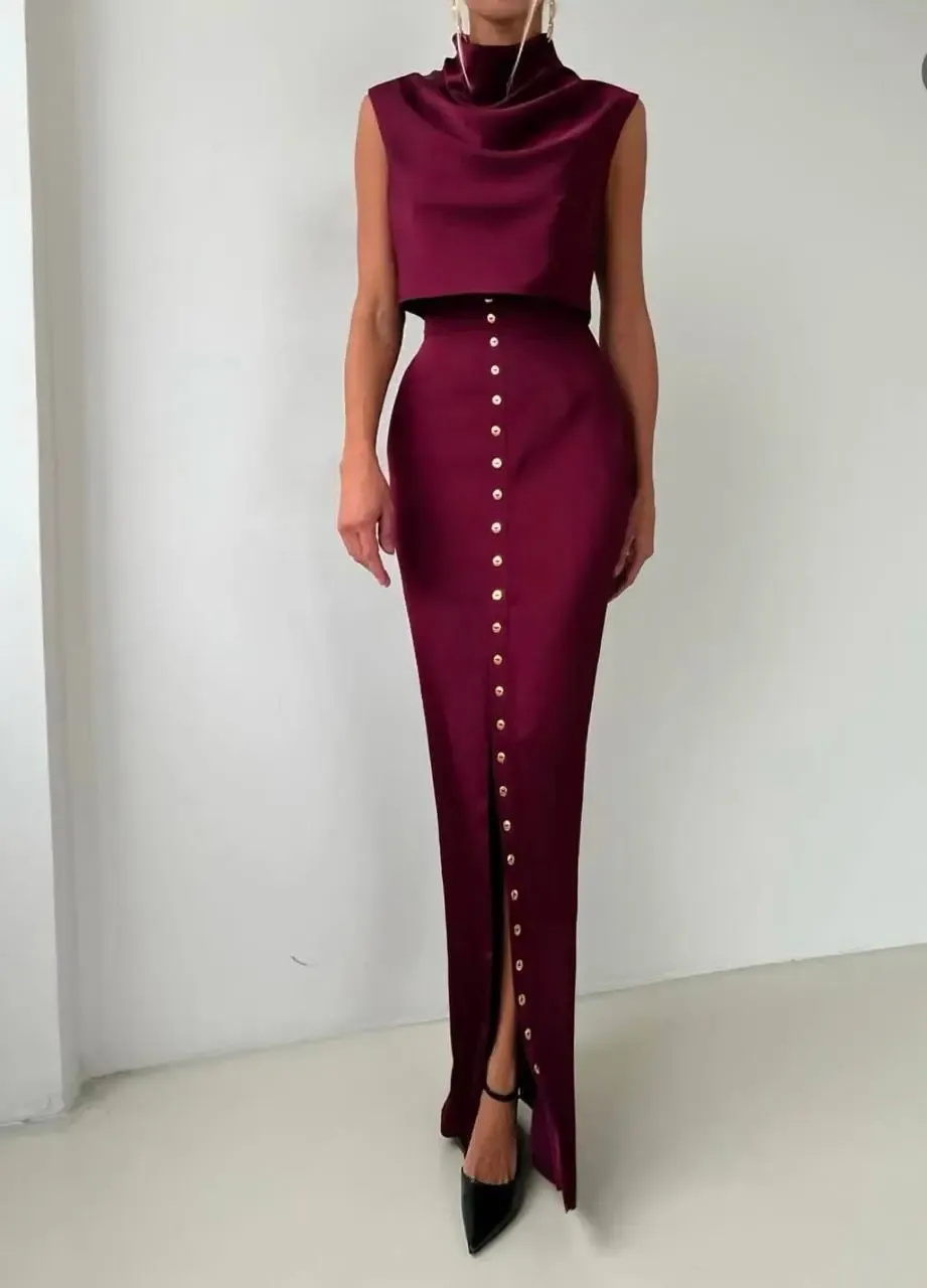 Saten Kumaş Özel İşleme Düğme Detaylı Takım