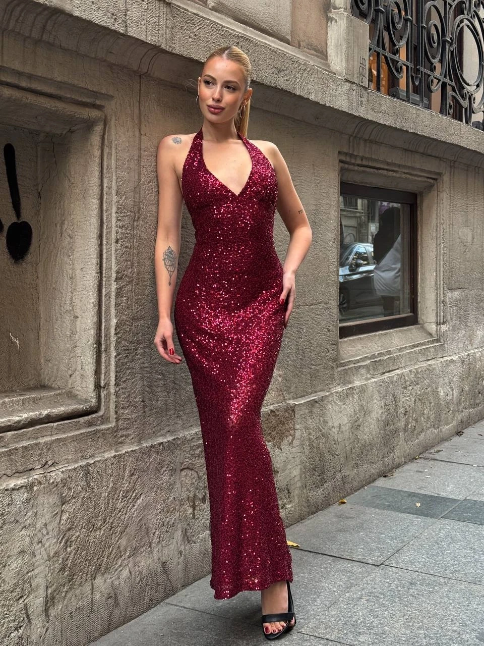 Sırt Dekolte Detay Pullu Elbise Bordo