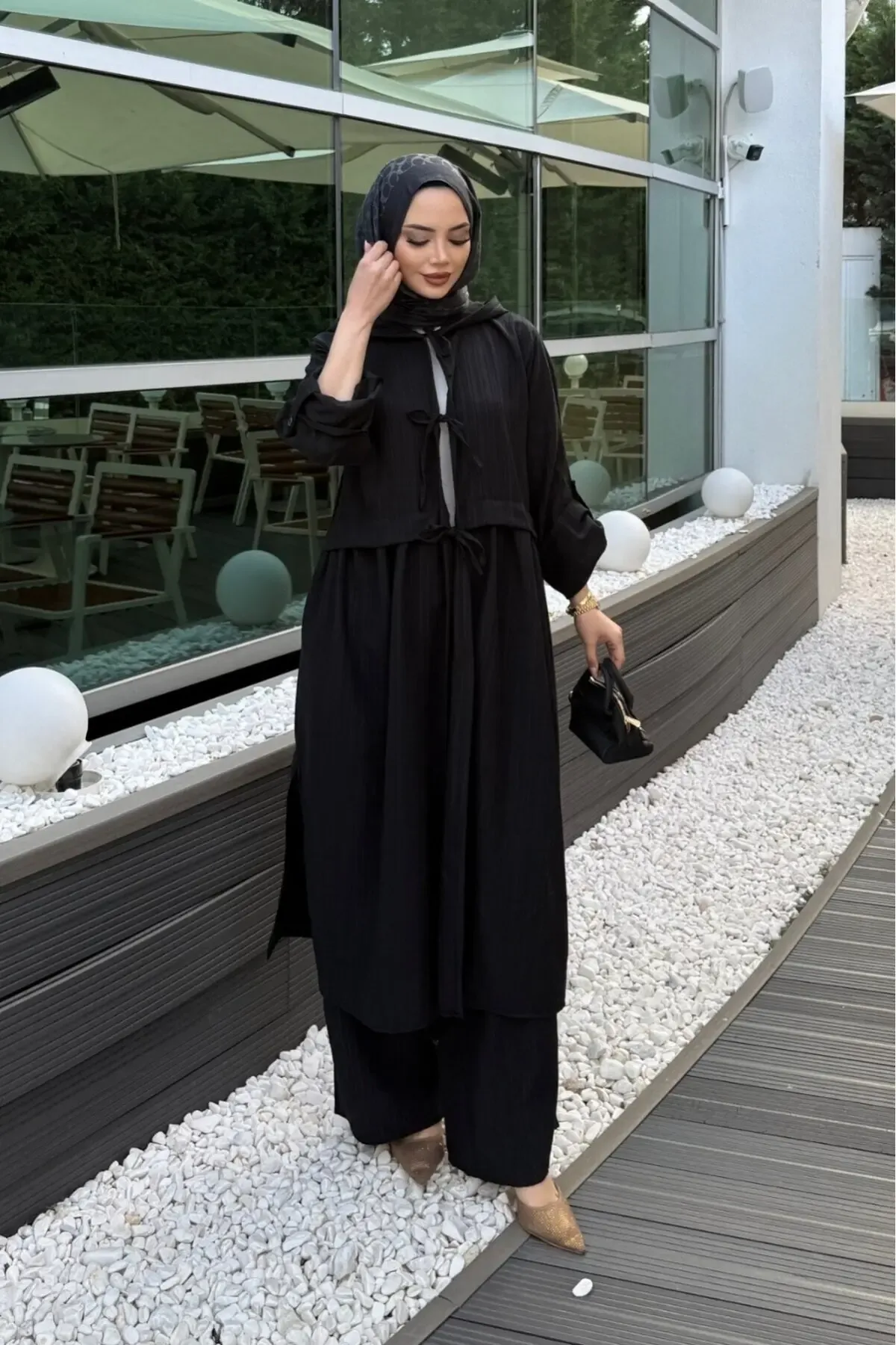 Siyah Önden Bağlamalı Keten Takım