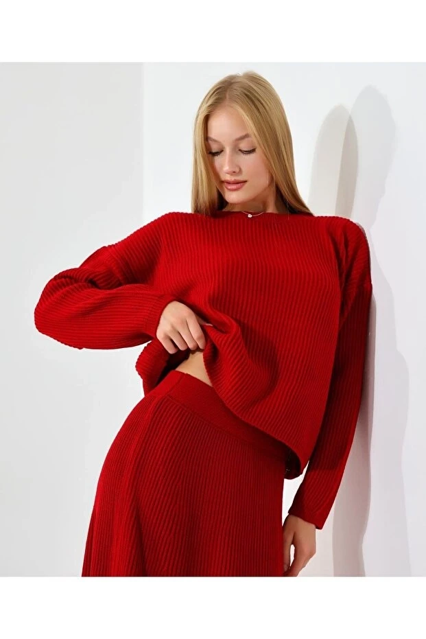 Triko Bluz ve Etek Spor Takım Kırmızı