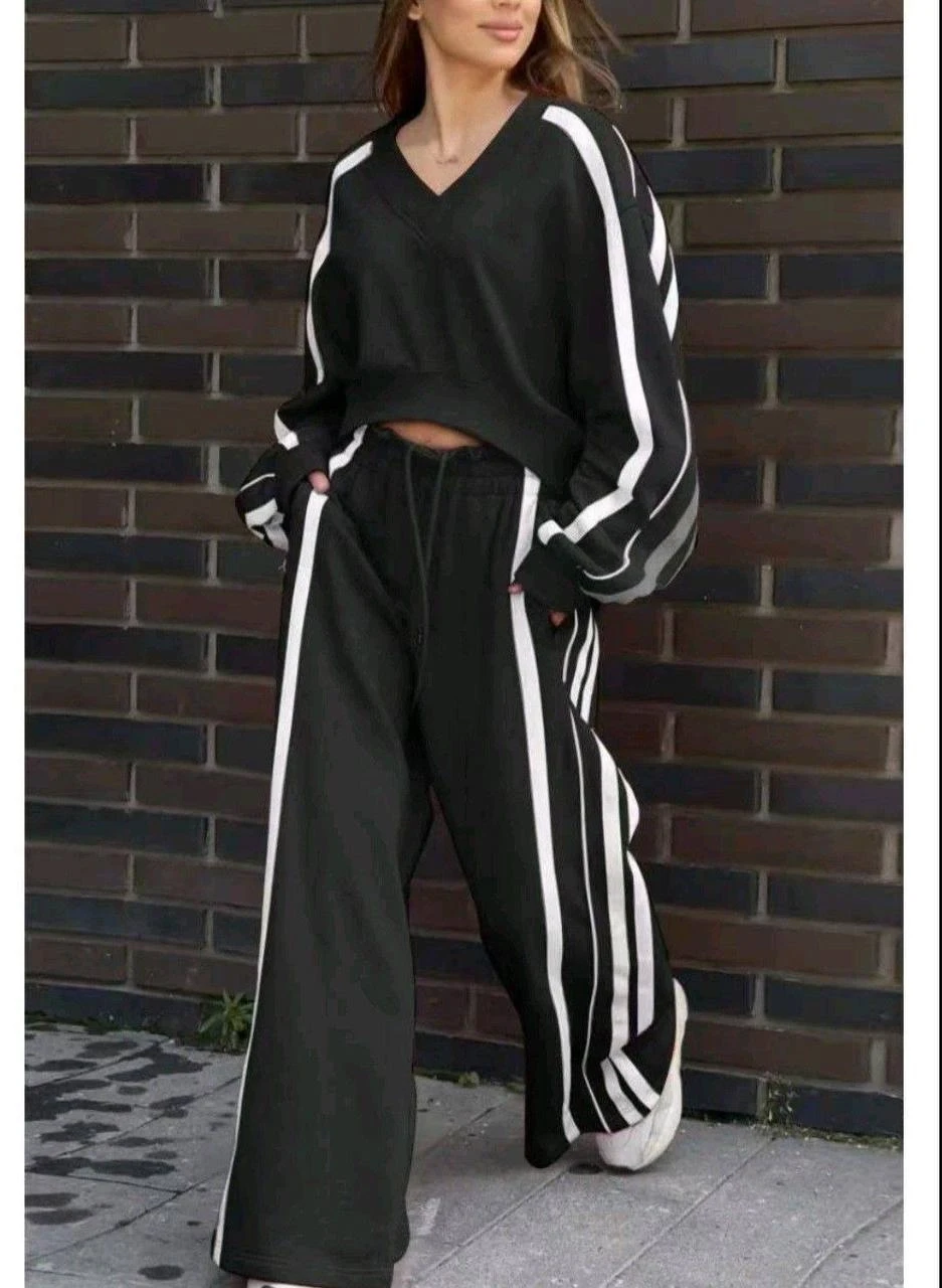 Üç İplik Şardonlu Yanları Şerit Takım Siyah