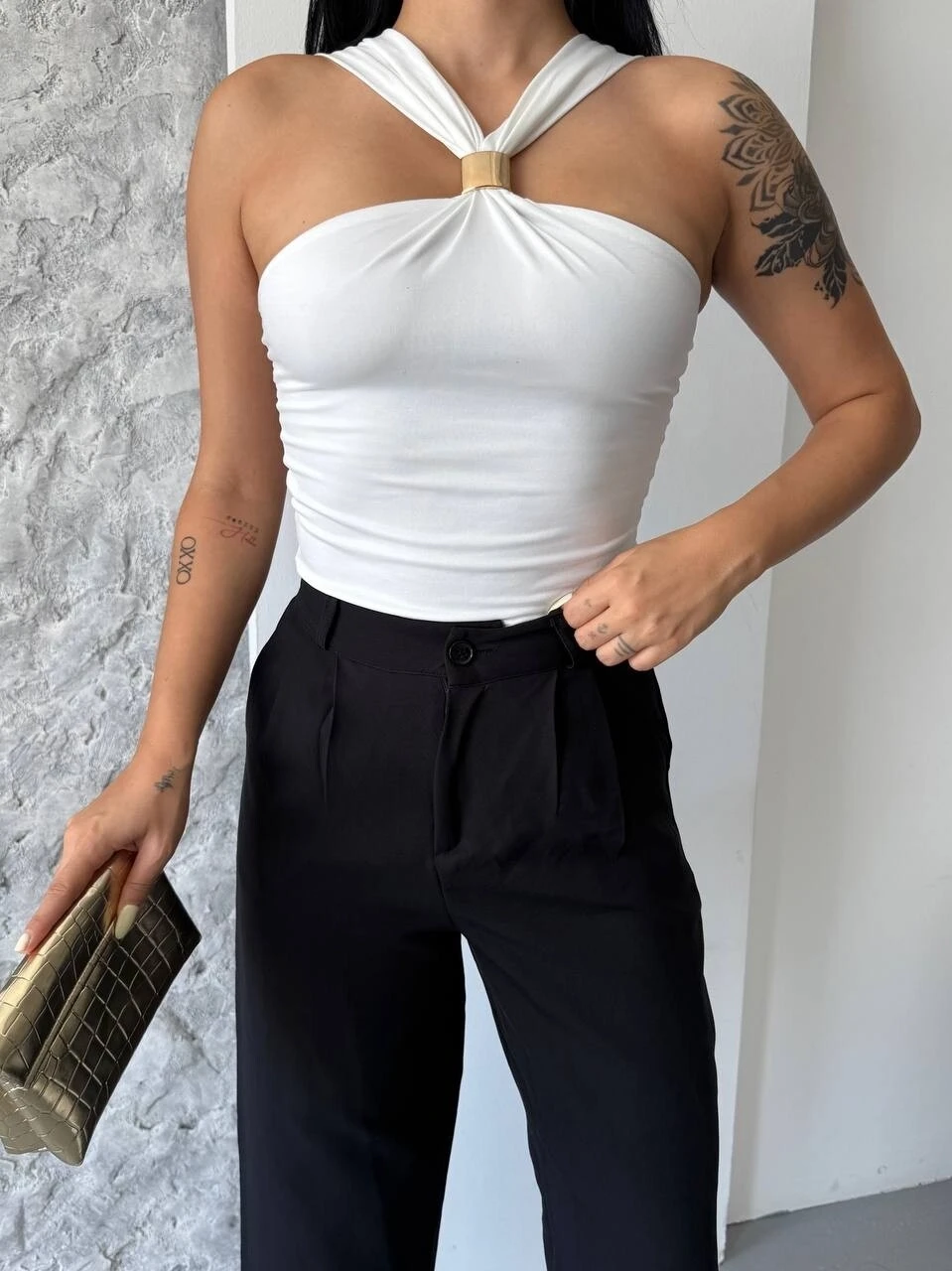 Yaka Detay Sandy Bluz Beyaz