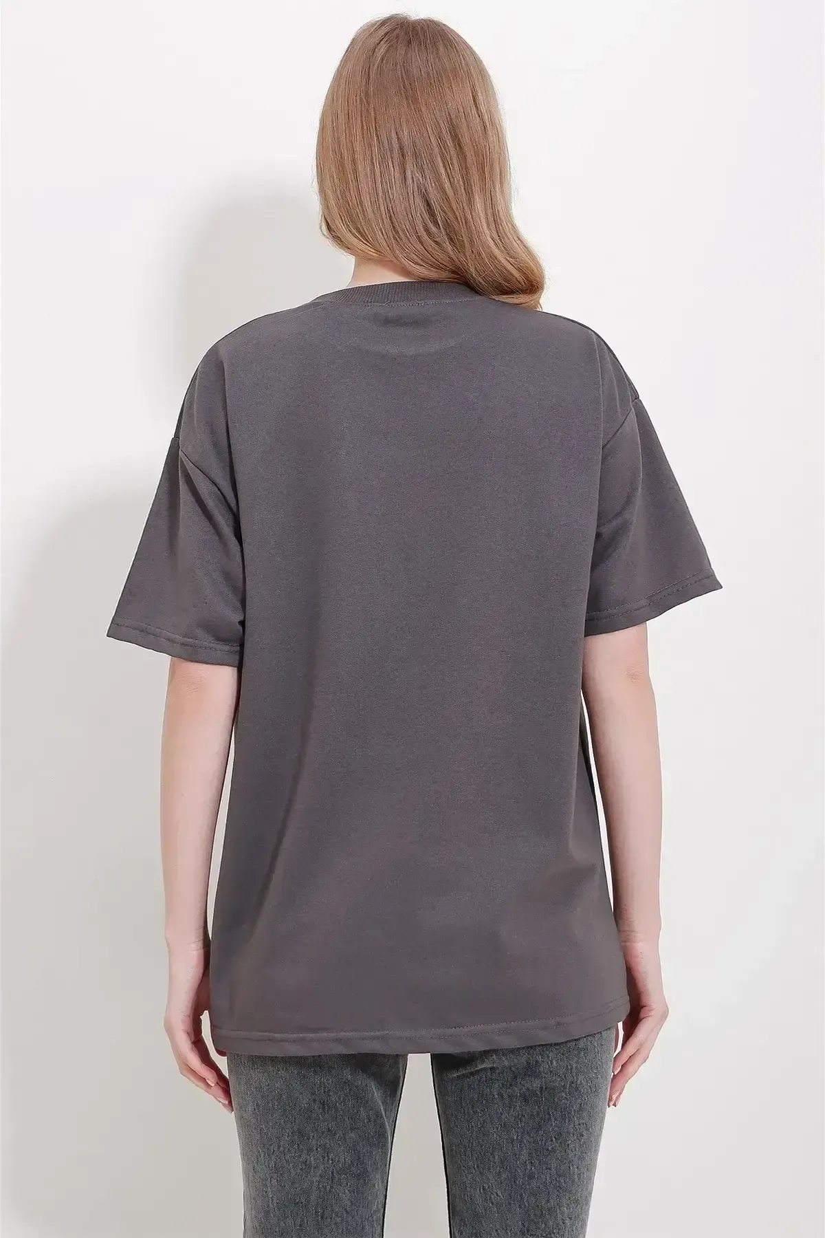 Bisiklet Yaka Nakış Detay Oversize T-Shirt-cln102-ant
