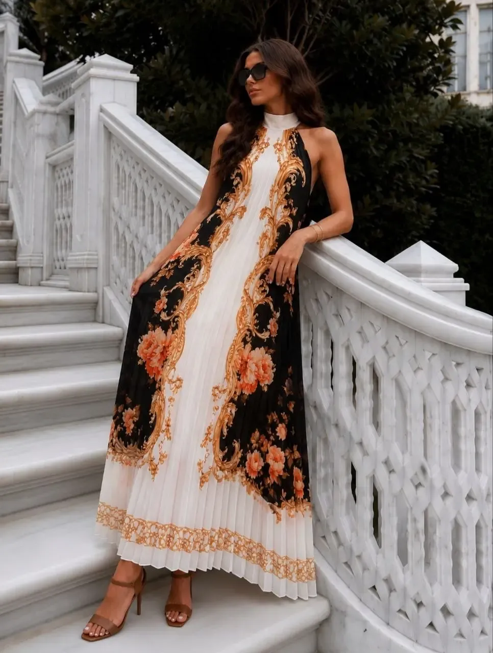 Pilise Detaylı Şifon Elbise