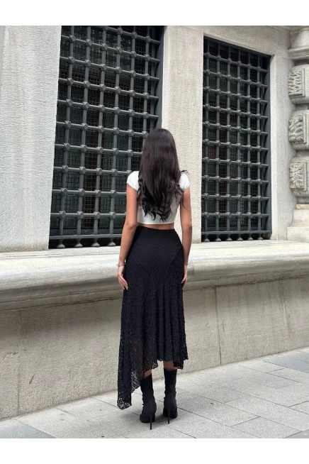 Asimetrik Kesim Astarlı Etek Siyah
