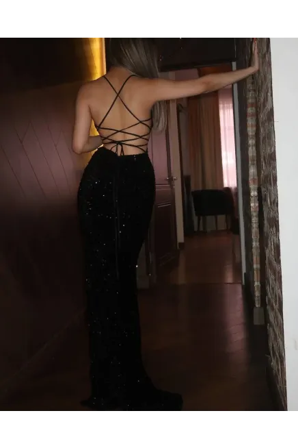 Likralı Pulpayet İşleme Dekolteli Maxi Elbise