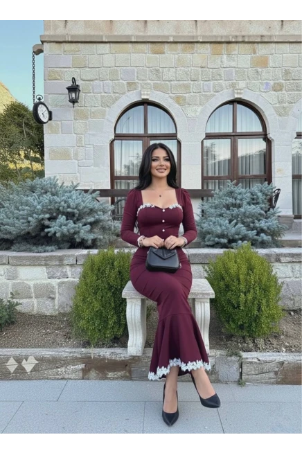 Atlas Kumaş Güpür Dantel Detay Midi Boy Elbise