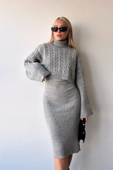 Boğazlı Crop Kazak Triko Elbise Takım