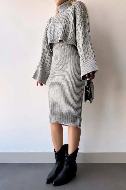 Boğazlı Crop Kazak Triko Elbise Takım