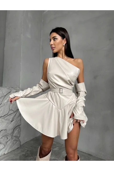 Deri Tokalı Gizli Fermuarlı Kol Detaylar Mini Şortlu Elbise