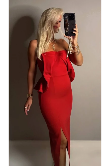 Göğüs Detay Yırtmaçlı Elbise Kırmızı