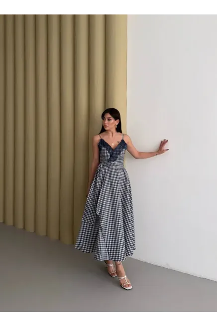 Kadın Ekose Dantelli Sırt Gipeli Elbise Siyah