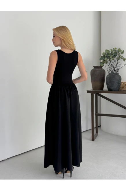 Kadın Kayık Yaka Üstü Esnek Viskon Alt Geniş Poplin Dokuma Kolsuz Siyah Elbise