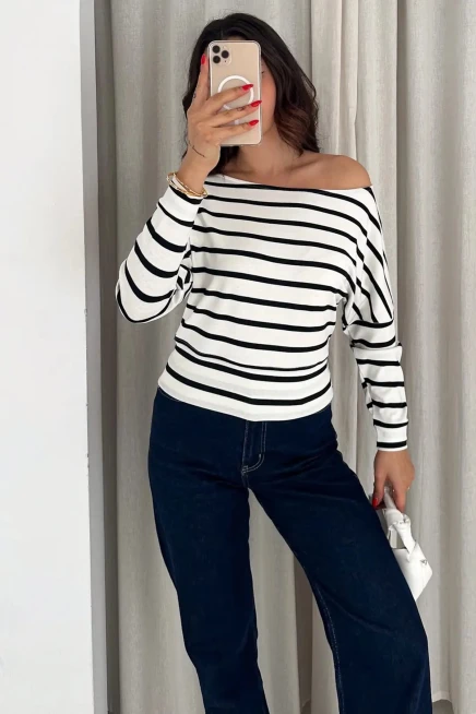 Kadın Omuz Açık Çizgili Bluz