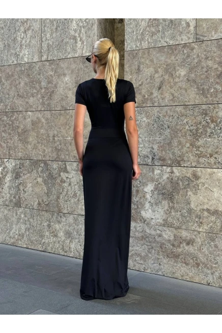 Kısa Kol Bisiklet Yaka Siyah Elbise