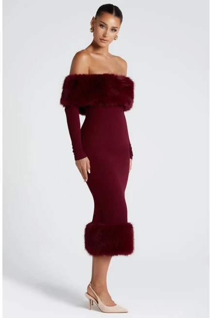 Modal Kumaş Kürk Detaylı Maxi Elbise ÖN SİPARİŞ