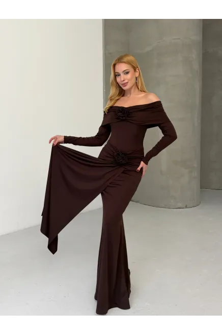 Modal Kumaş Likralı Çiçek Aksesuarlı Maxi Boy Elbise Kahve
