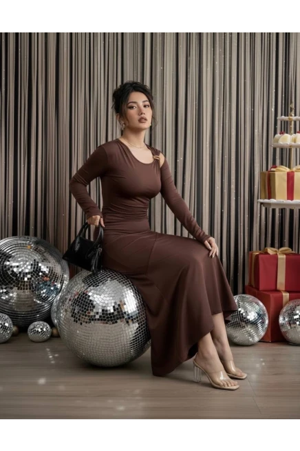 Modal Kumaş Metal Aksesuar Detay Drapeli Maxi Boy Elbise