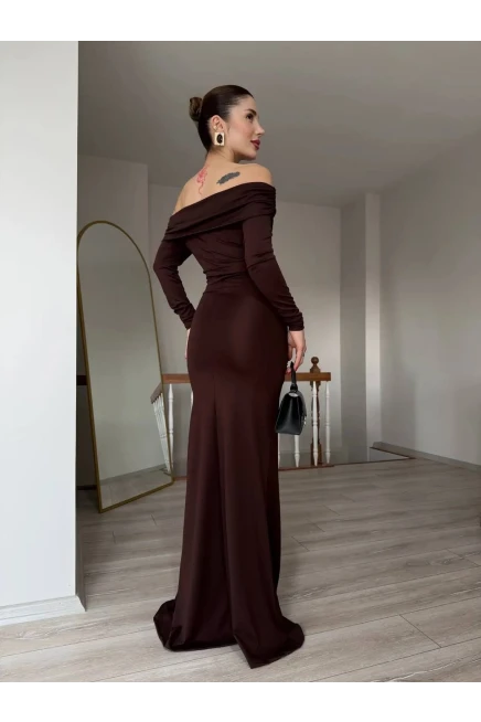 Modal Kumaş Metal Aksesuar Detaylı Maxi Boy Elbise