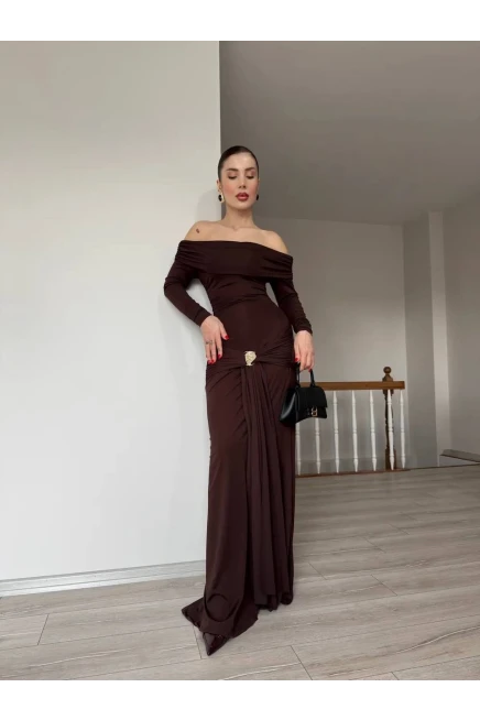 Modal Kumaş Metal Aksesuar Detaylı Maxi Boy Elbise