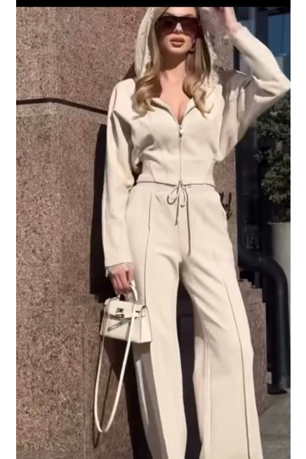 Oysho Kapşonlu Dantel Güpürlü Takım Bej