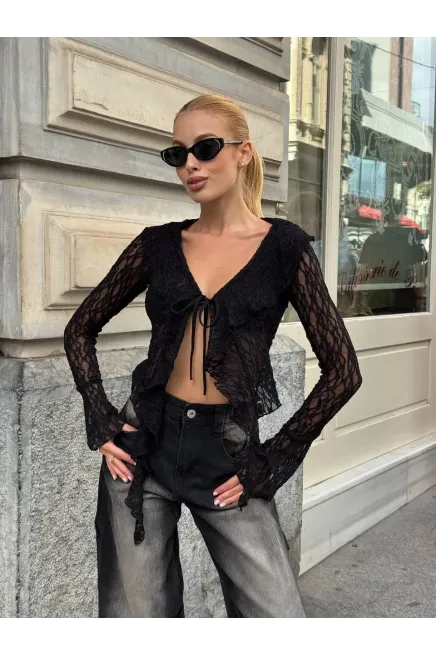 Pervazlı Dantel Kumaş Siyah Bluz