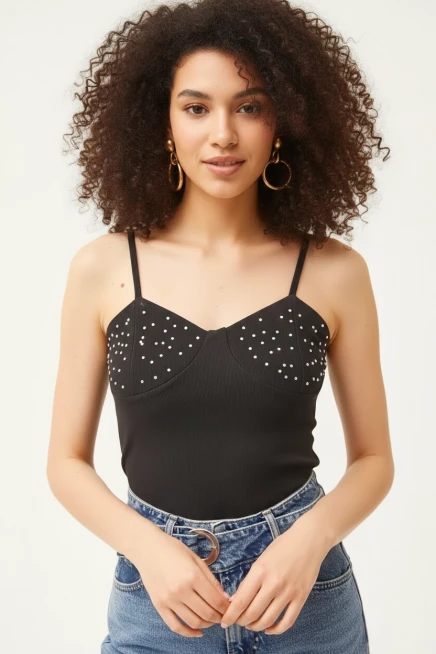 Taş Detaylı Askılı Crop Bluz Siyah